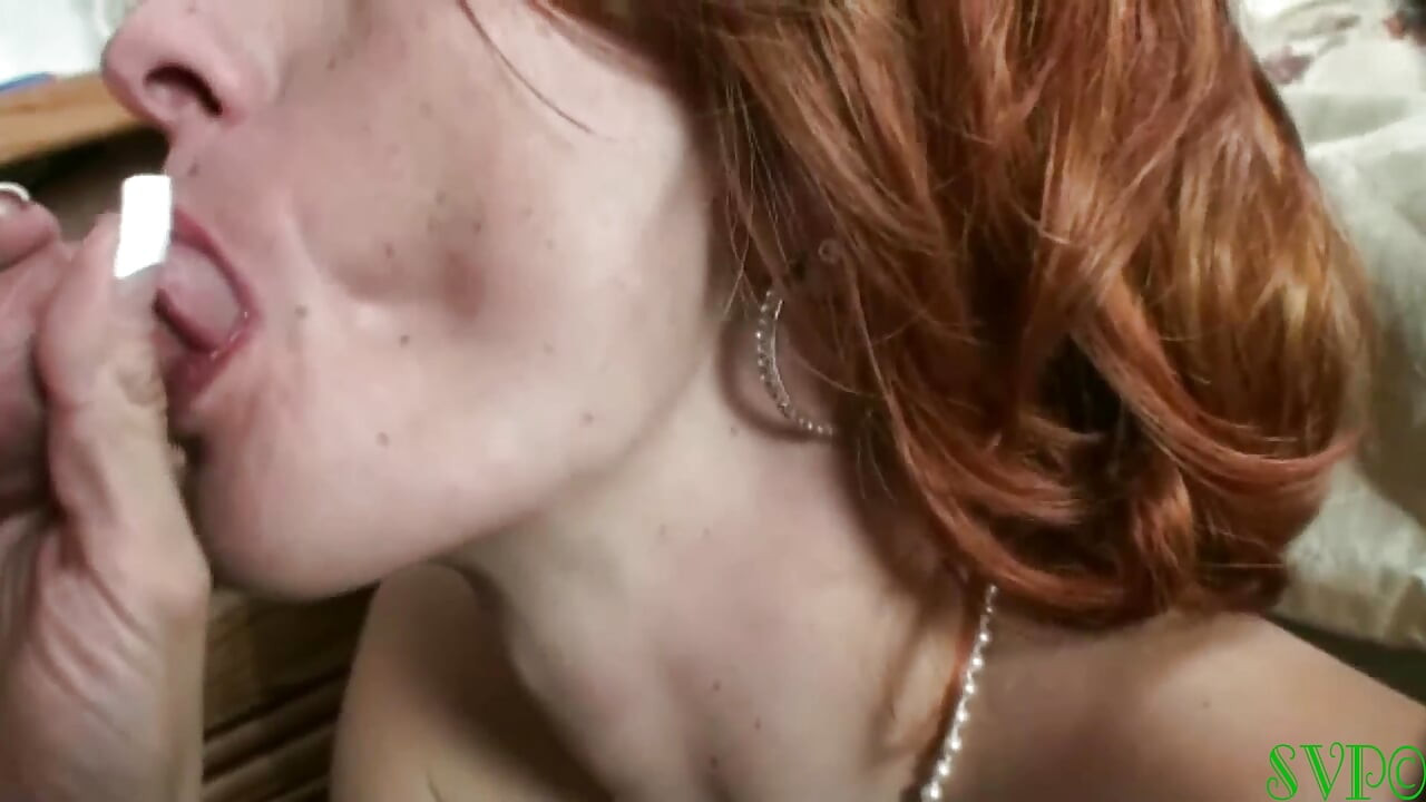 I Make Cougar Stepmother Feel Good Again