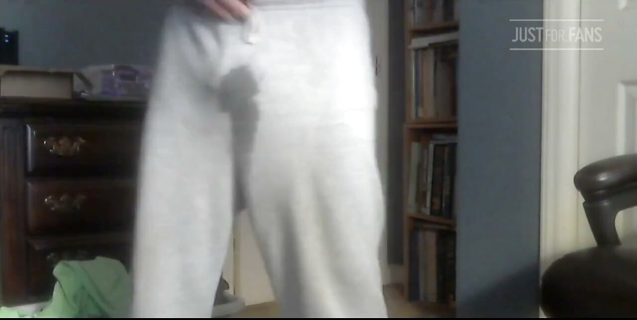 Comenzó a mear mis pantalones