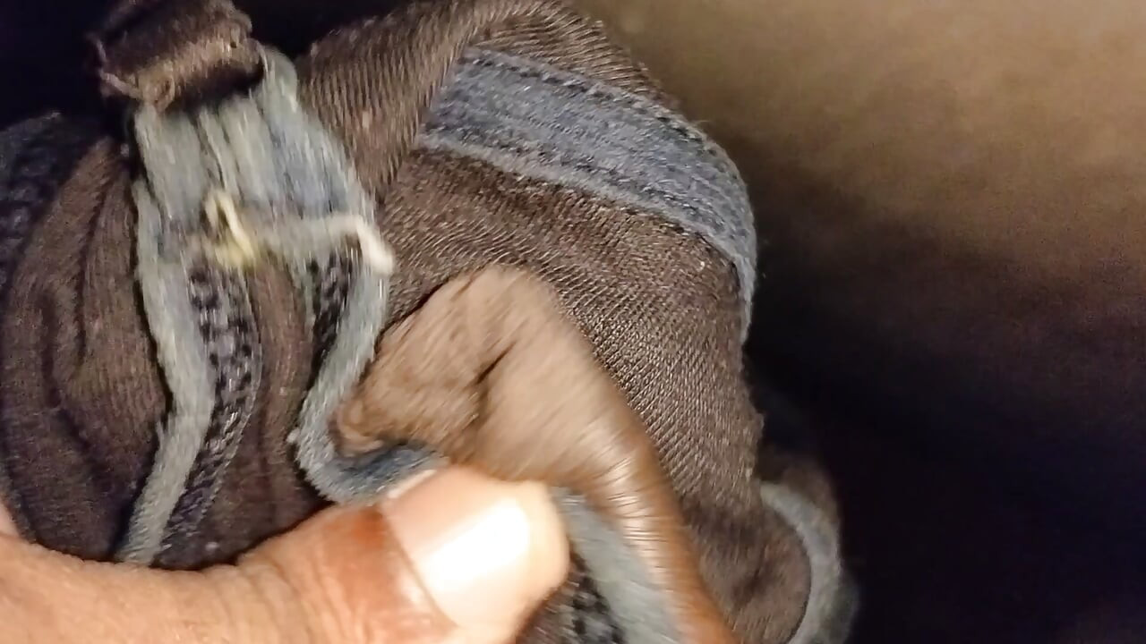 Jering off on shobha busty aunty dirty bra and inner wears