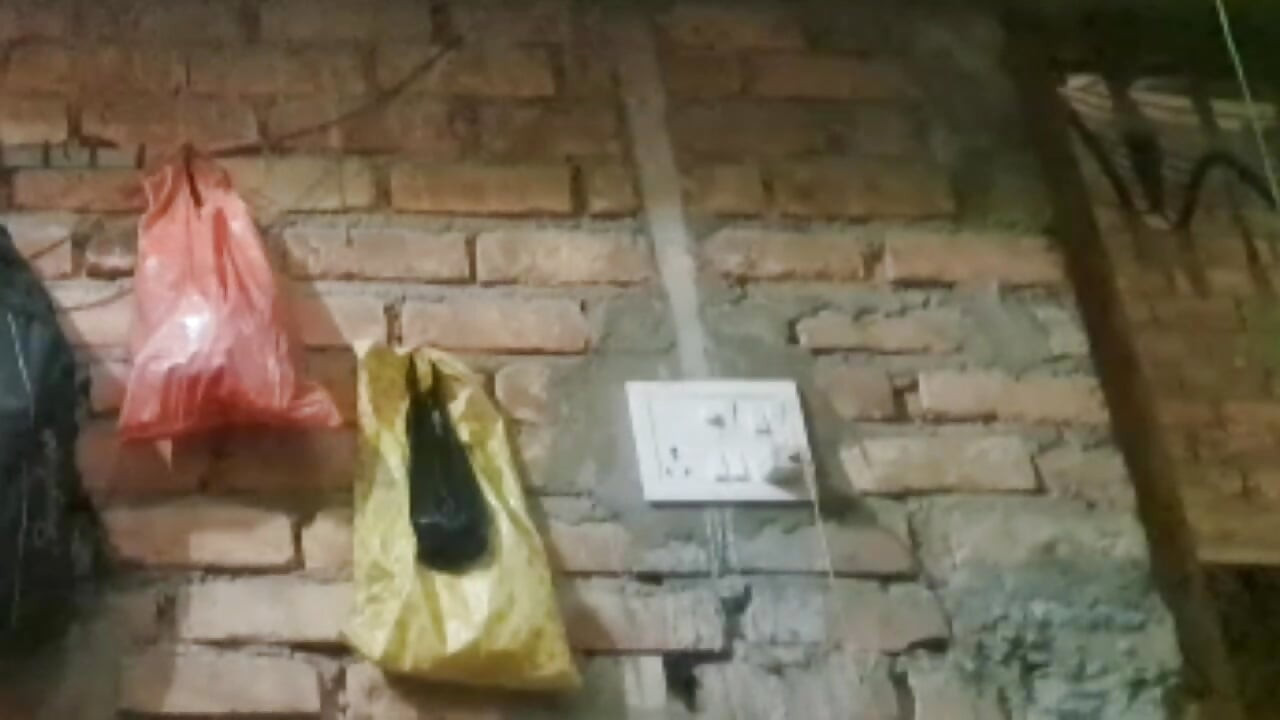 Real Desi Bhabhi Chudai Video Stepmom Stepson Indian Desi Chudai for Village Girl Chudai Video Seelipng First Time