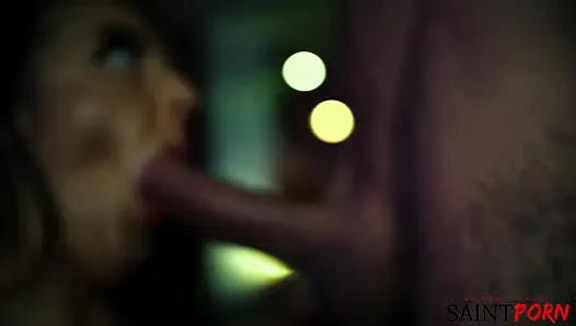 Lucy Devine трахает сексуальный чувак в отеле