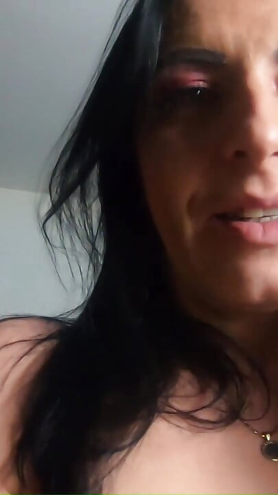 Хочешь вылизать меня?