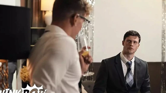 Paul Sucks His BF Finn's Dick In The Night And By The Midnight He Sucks Felix's Dick Too - Twink Pop