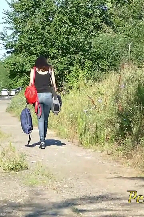 Empty her bladder on the side of the road