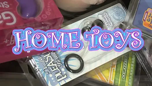 Dua cewek rambut cokelat lagi asik seks threesome