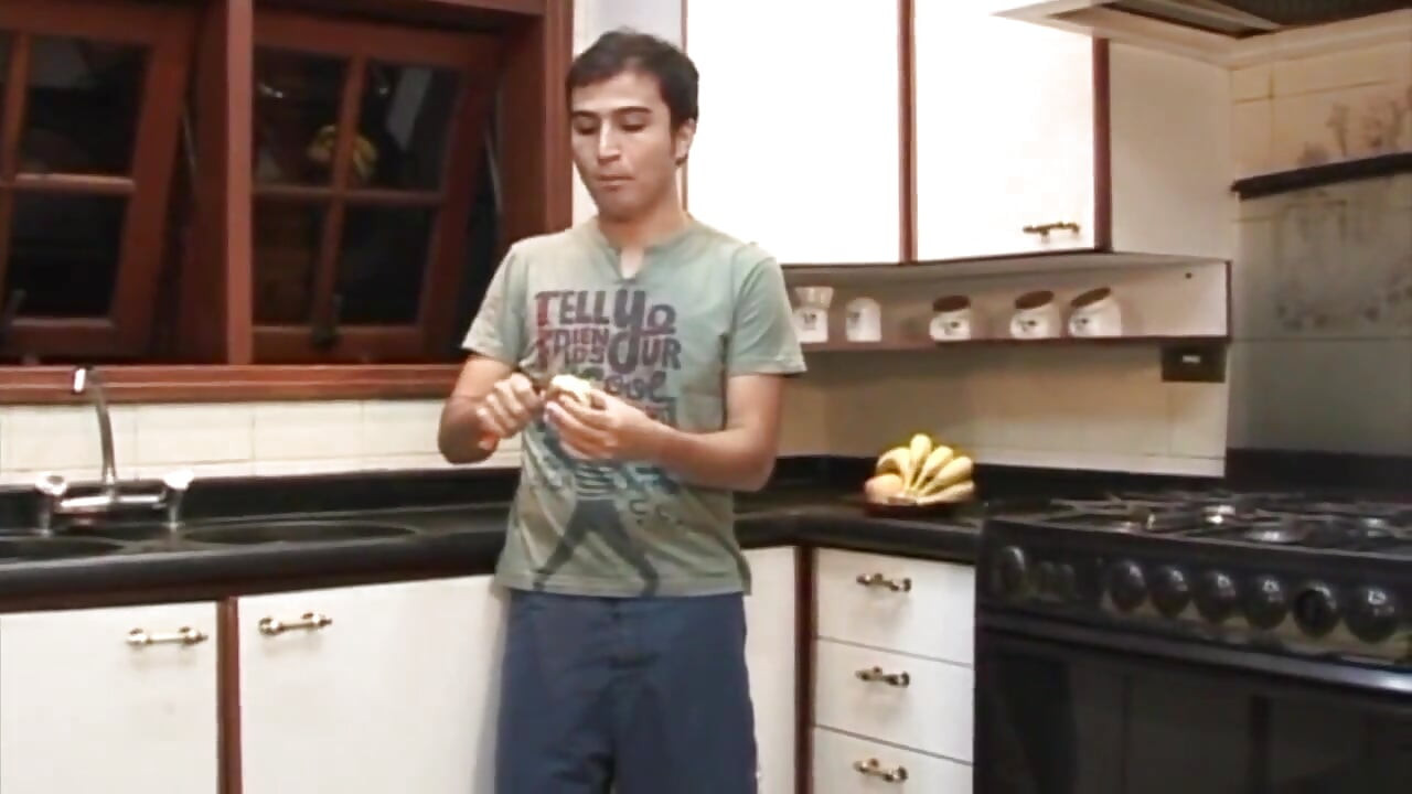 Sexy French twinks Latino fuck in the kitchen