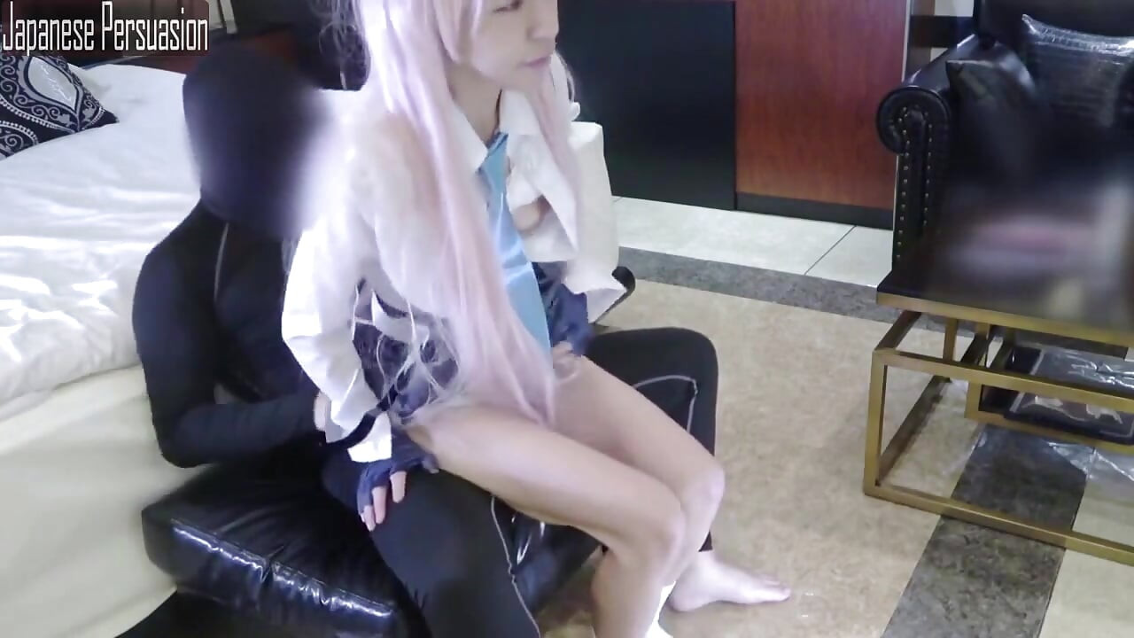 Blue Archive Hoshino Cosplay-debut. Slank Cosplayer på Idol-nivå i en vill soloøkt