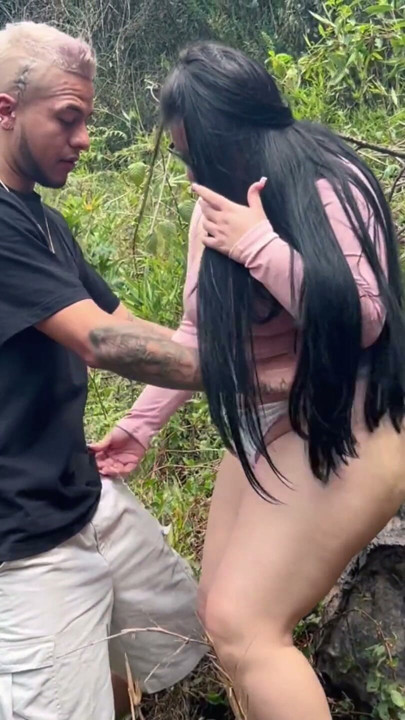 Two Colombian women get lost in the forest when they seek help and end up full of milk from strangers | Clip 1