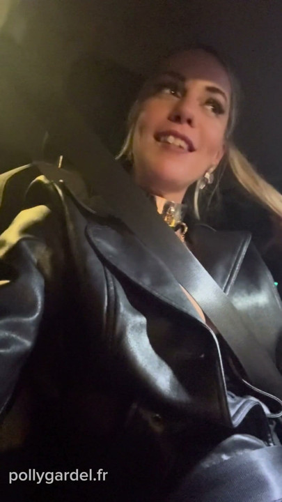 Follada después del club libertino, Polly Gardel se deja follar en su casa con un desconocido | Clip 1