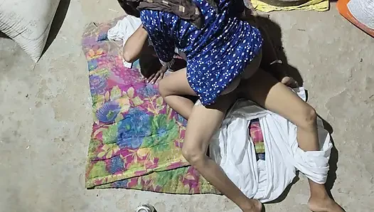 Gadis bertubuh panas seksi desa desi dengan besar