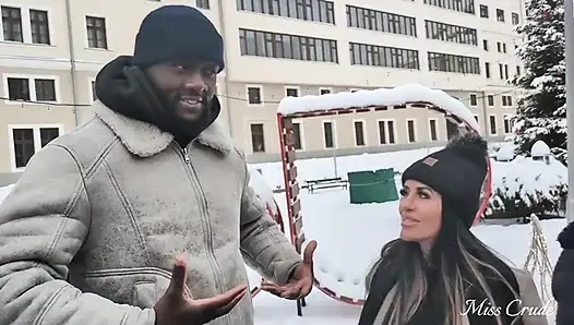 P1 Турист Мэтт трахает все мои дырки