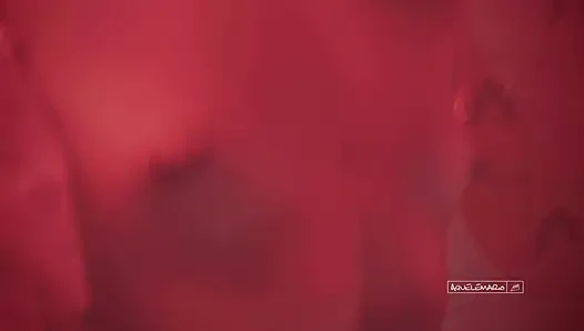 Candy Kush, Eşimi Dikkatini Dağıttı ve Bir Partide Beni Kısa Bir Şey İçin Tuvalete Sürükledi