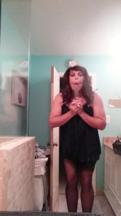 Buttplug and deep throat