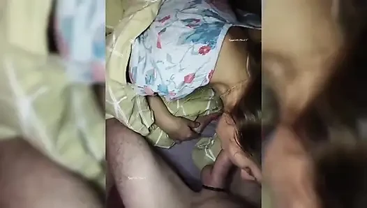 Büyük götlü orta yaşlı seksi kadın çok ateşli döl seviyor! Sulu kadın çok döl istiyor!