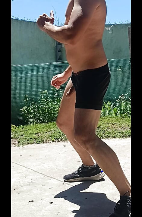 屋外でのマスターベーション