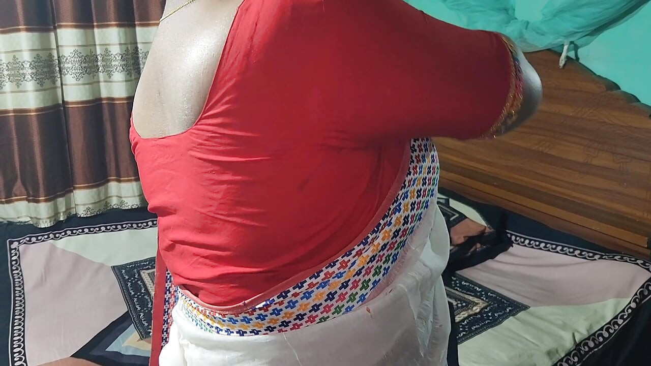 Stepmom love to have my big cock in her Pussy part 01