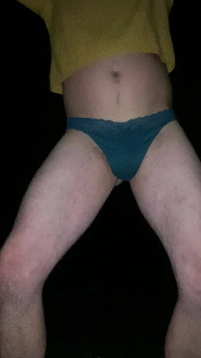 Outdoor striptease