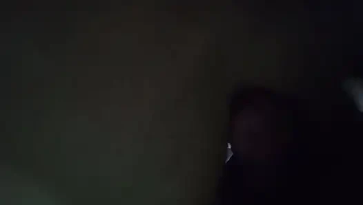 Ich habe handjob und möpse von geilem masseur In the dark