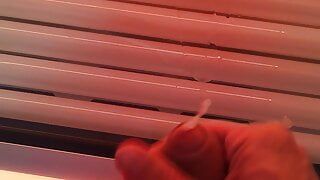Cumming on used public tanning bed