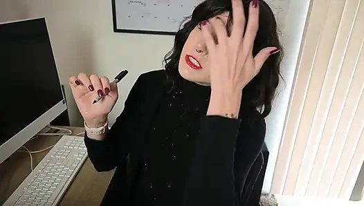 Karen: Kızgın Üvey Anne