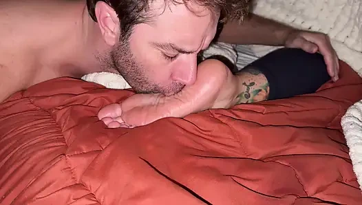 Sneaky stepNephew Licks &amp; Worships stepAunt’s Sexy Sleepy Feet - Roleplay