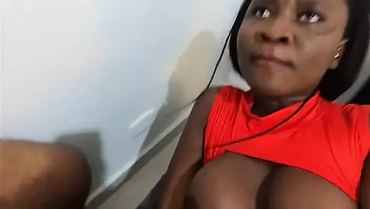 Comendo porra, puta tesuda pensou que eu ia foder sua buceta ejaculação crua na boca da cadela - Jhodez1