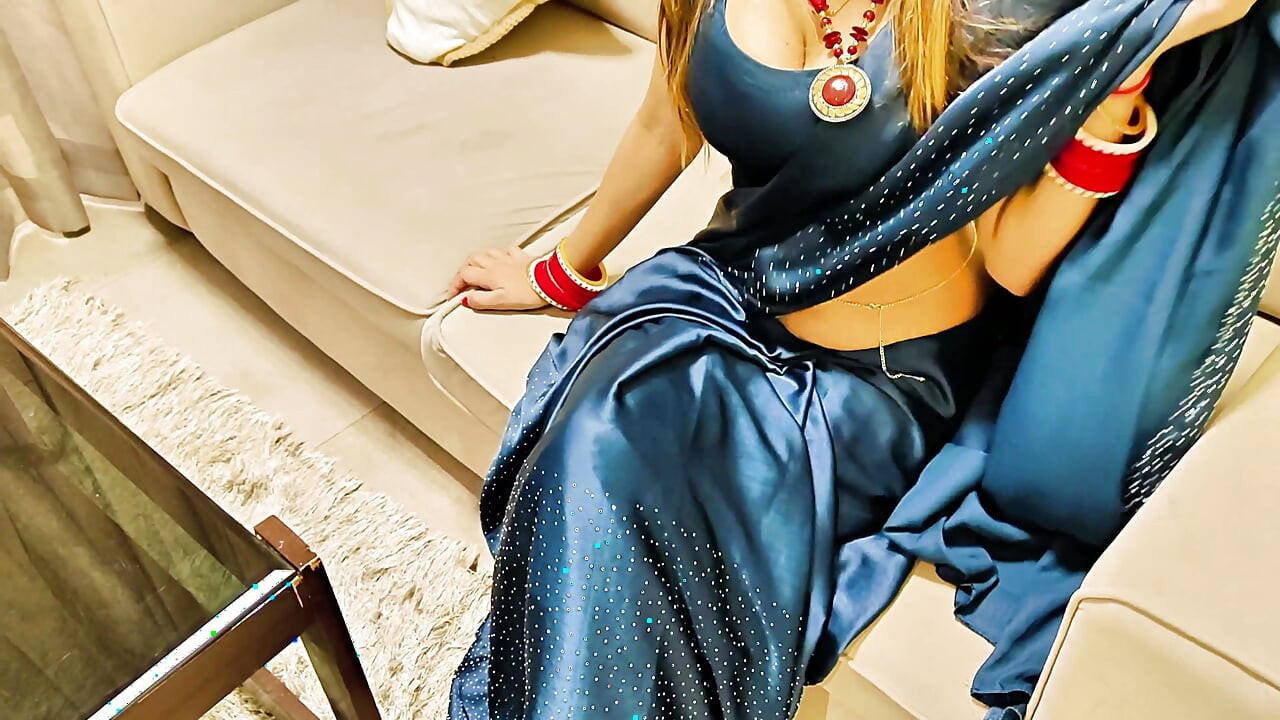 India sexy madrastra quiere perder su hijastro verginity Juego de roles hindi.