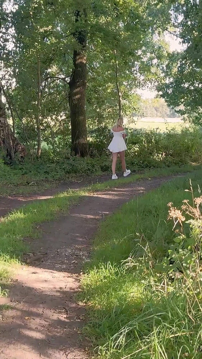 Fuck... of Course This Happens to Me Again! Strange Guy Fucks Me and Misses a Chance!