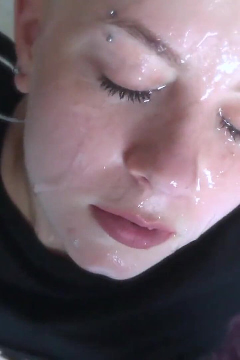 Vilu vidish lagi asik meludah di muka
