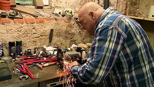 Blonde babe likes older bald dudes and she just found one