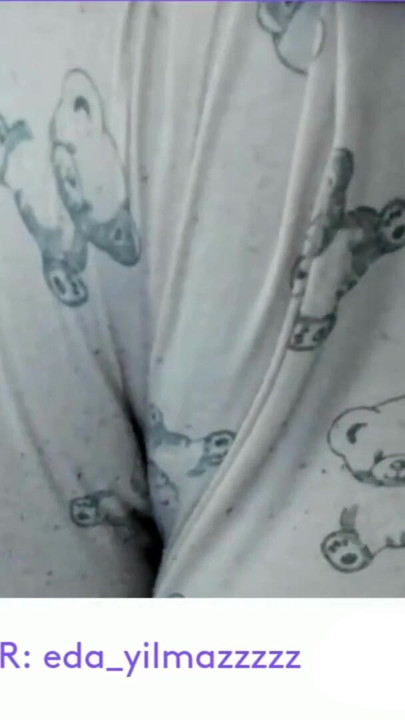 CAMELTOE- SWOLLEN PUSSY- MASTURBATE WITH PAJAMAS | Clip 1