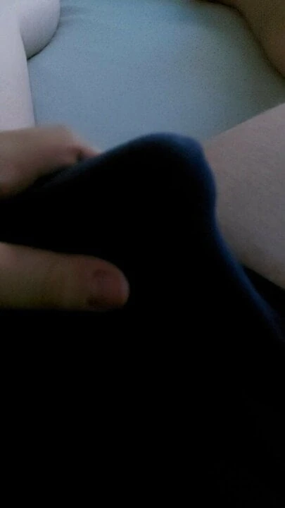 Slow jerking undressing