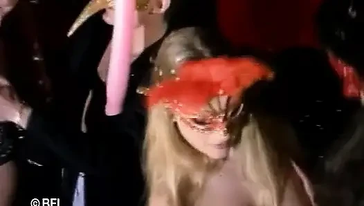 X-kiss - horny kisses from Paris part 5