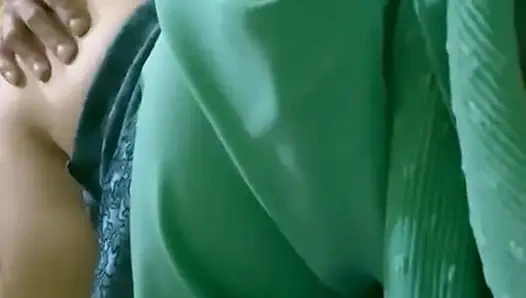 Ich kann den Anblick eines großen Hintern nicht ertragen