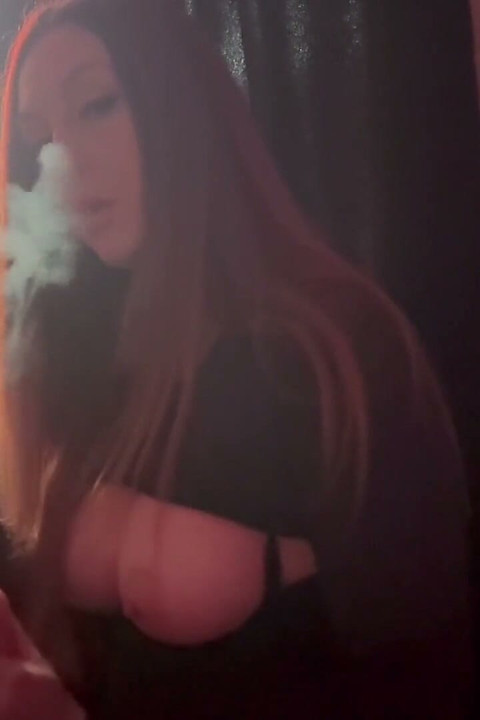 Artemisia Love Sexy Solo Smoking Fetish Session Playing with Her Favorite Dildo