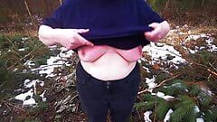 Tit slapping in snow
