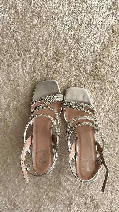 Perlengkapan untuk penikmat kaki