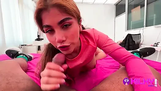 Penggemar Gemuk Meniduri Dan Mengisi Vagina Aktris Peru Dengan Susu Di Taman