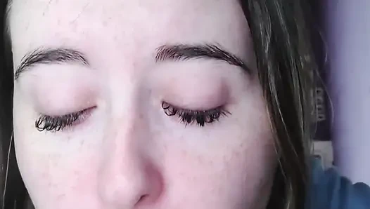 Ich schaue dich an und über meine augen