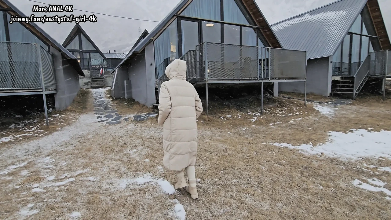 山陌生人的“热身”太过分了...她很喜欢!