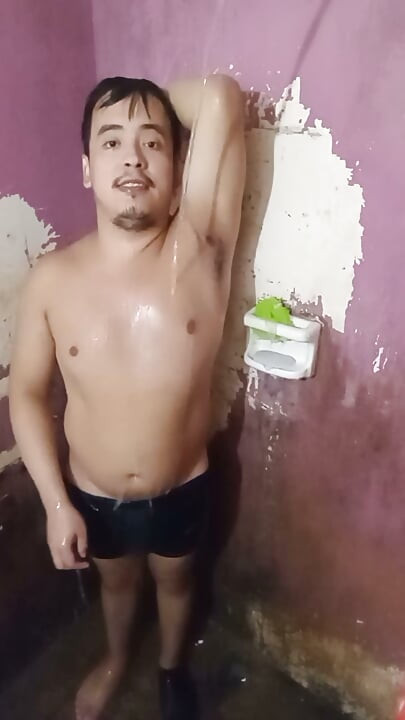 Jesus in Boxer Bathing Chapter 18