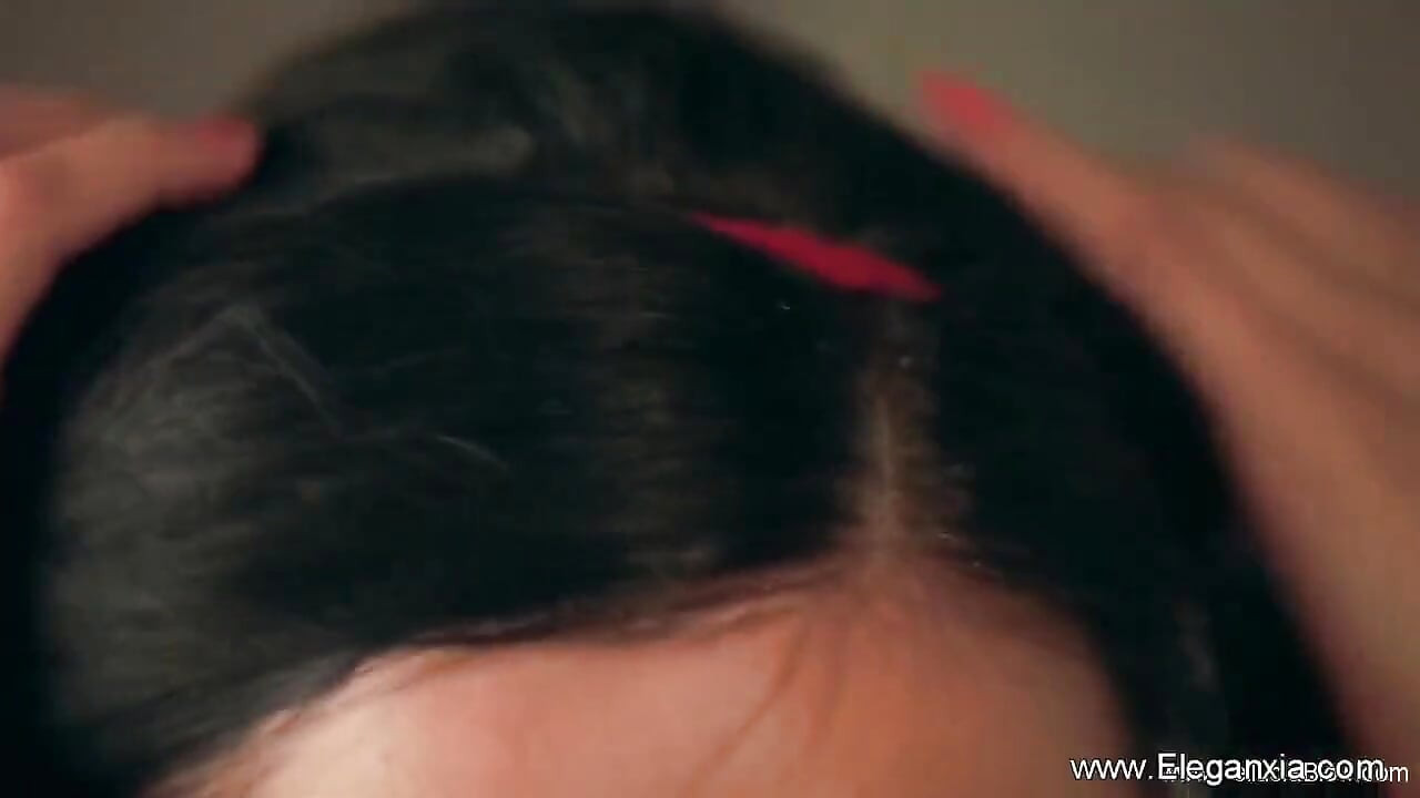 Sensual blowjob from brunette babe