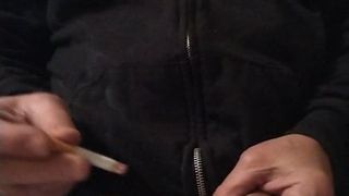 Zigarette in der Harnröhre