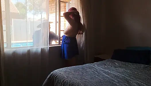 Istri selingkuh kepergok masturbasi! Ngentot sama cowok biliar saat suaminya lagi di kantor