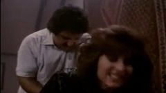 Shanna McCullough joacă cu Ron Jeremy într-o scenă timpurie