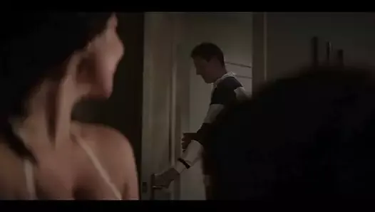 Kate Mara, maestra, escenas de sexo