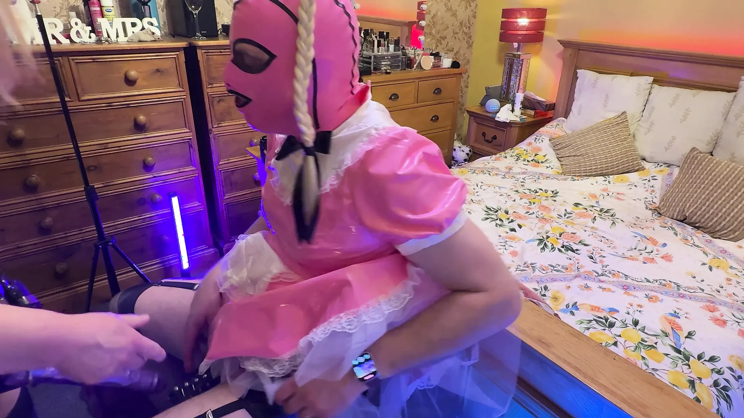 Jenna Fucks Big Bottomed Sissy Maid Tiffany Deep in the Ass... She's Such a Slut!