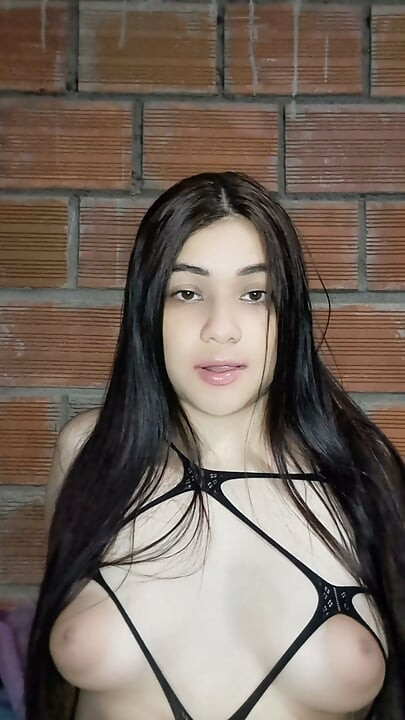 Rubbing Stepsister's Clit and Pussy Until Orgasm