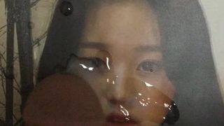 Izone jang wonyoung cum homenaje cum dos veces seco y mear