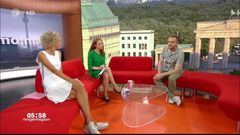 4 geile Beine :Mirjam Meinhardt und Annika Zimmermann